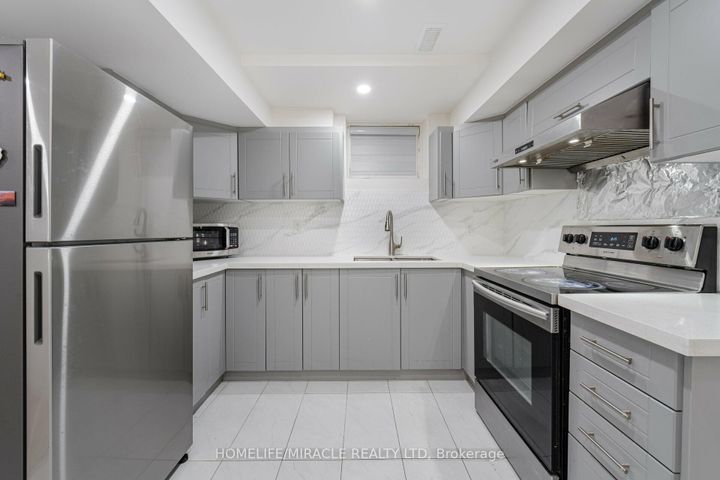 Photo 24 at 68 Circus Crescent, Northwest Brampton, Brampton