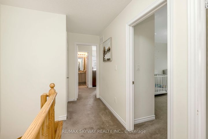 Photo 12 at 10 - 200 Veterans Drive, Northwest Brampton, Brampton