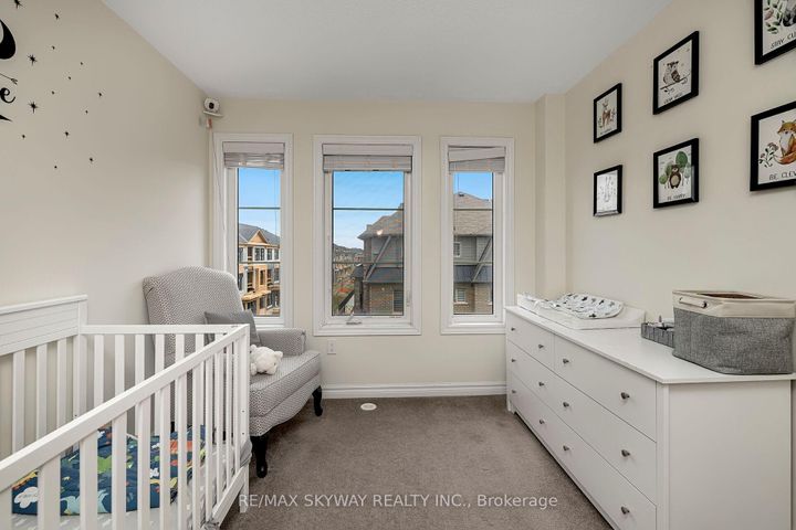 Photo 22 at 10 - 200 Veterans Drive, Northwest Brampton, Brampton