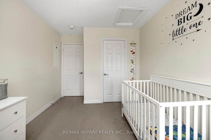 Photo 23 at 10 - 200 Veterans Drive, Northwest Brampton, Brampton