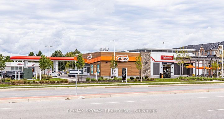 Photo 29 at 10 - 200 Veterans Drive, Northwest Brampton, Brampton