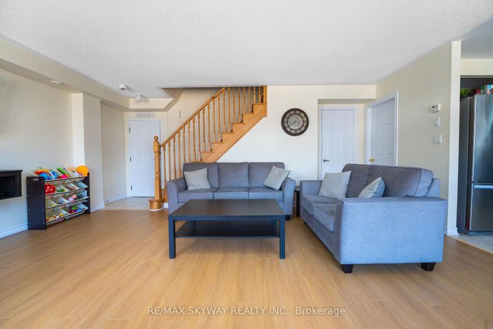 Photo 41 at 10 - 200 Veterans Drive, Northwest Brampton, Brampton