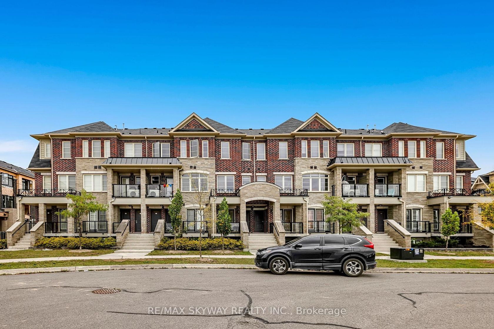 10 - 200 Veterans Drive, Northwest Brampton, Brampton 2