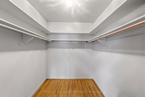 Photo 29 at 20 Inverary Crescent, Sullivan, Toronto