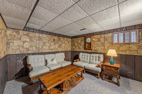 Photo 38 at 20 Inverary Crescent, Sullivan, Toronto