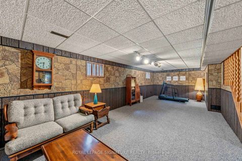 Photo 39 at 20 Inverary Crescent, Sullivan, Toronto