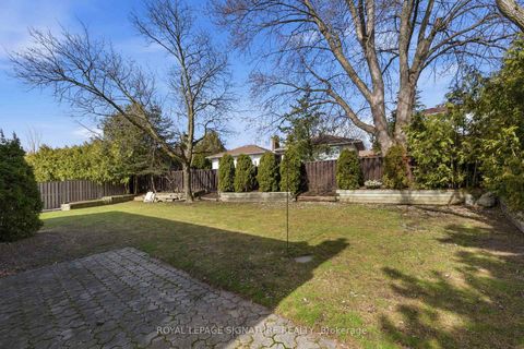 Photo 45 at 20 Inverary Crescent, Sullivan, Toronto