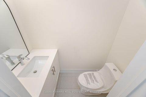 Photo 13 at 11 Hiawatha Court, Islington Woods, Vaughan