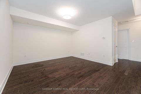 Photo 15 at 11 Hiawatha Court, Islington Woods, Vaughan