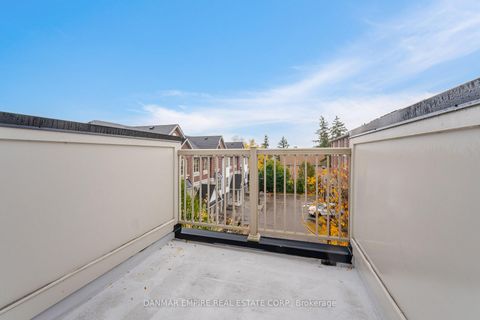 Photo 24 at 11 Hiawatha Court, Islington Woods, Vaughan