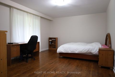 Photo 20 at 236 York Mills Road, Windfields, Toronto