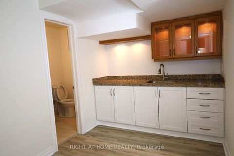 Photo 33 at 236 York Mills Road, Windfields, Toronto