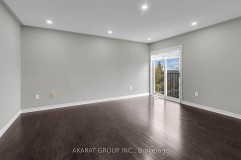 Photo 17 at 2365 Bankside Drive, Central Erin Mills, Mississauga