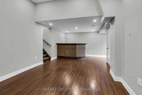 Photo 35 at 2365 Bankside Drive, Central Erin Mills, Mississauga