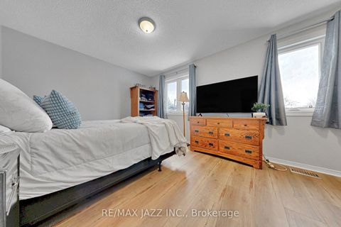 Photo 21 at 102 Penfound Drive, Bowmanville, Clarington