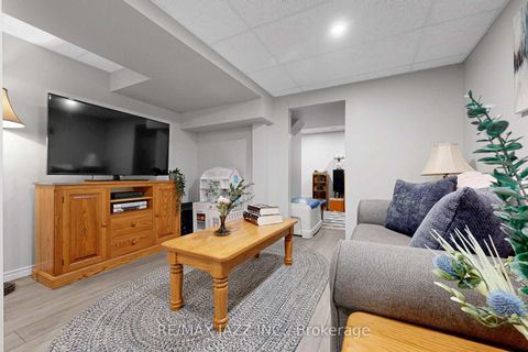 Photo 27 at 102 Penfound Drive, Bowmanville, Clarington