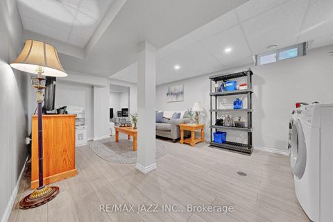 Photo 28 at 102 Penfound Drive, Bowmanville, Clarington