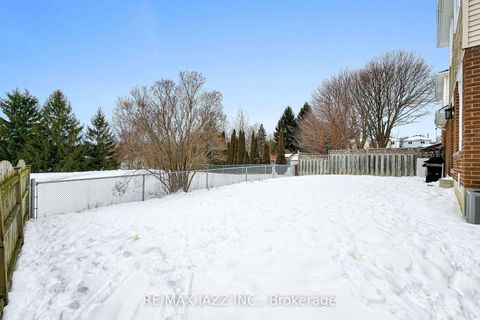 Photo 36 at 102 Penfound Drive, Bowmanville, Clarington
