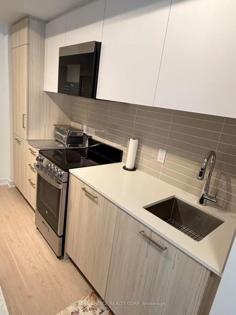 Photo 13 at 1003 - 65 Mutual Street, Yonge Corridor, Toronto