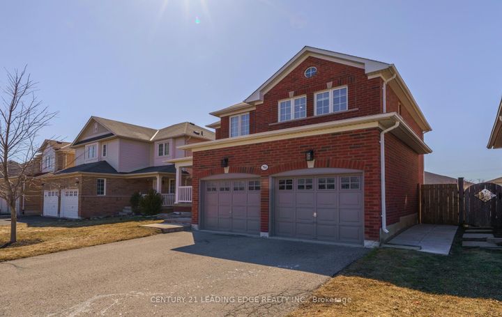 Photo 4 at 784 Ormond Drive, Samac, Oshawa