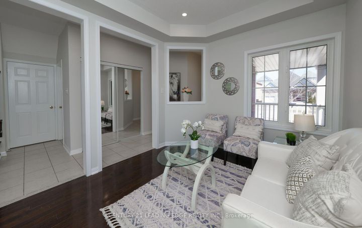 Photo 8 at 784 Ormond Drive, Samac, Oshawa