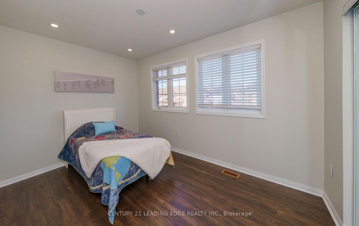 Photo 28 at 784 Ormond Drive, Samac, Oshawa