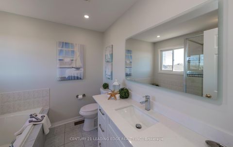 Photo 31 at 784 Ormond Drive, Samac, Oshawa