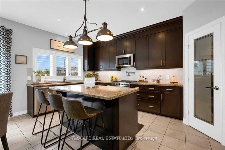 Photo 8 at 40 Blue Ribbon Way, Binbrook, Hamilton