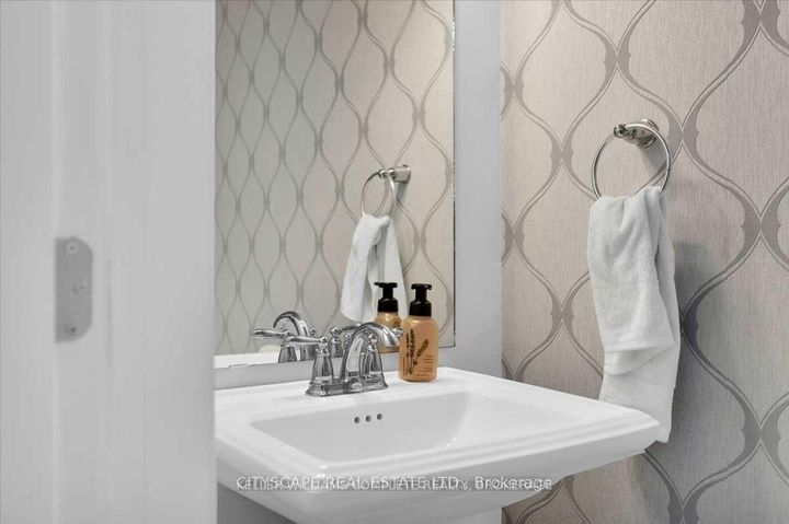 Photo 16 at 40 Blue Ribbon Way, Binbrook, Hamilton