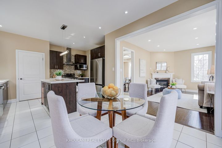 Photo 15 at 13 Brentwick Drive, Credit Valley, Brampton
