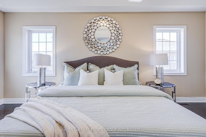 Photo 21 at 13 Brentwick Drive, Credit Valley, Brampton