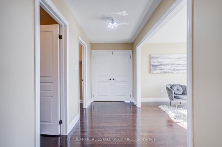 Photo 22 at 13 Brentwick Drive, Credit Valley, Brampton