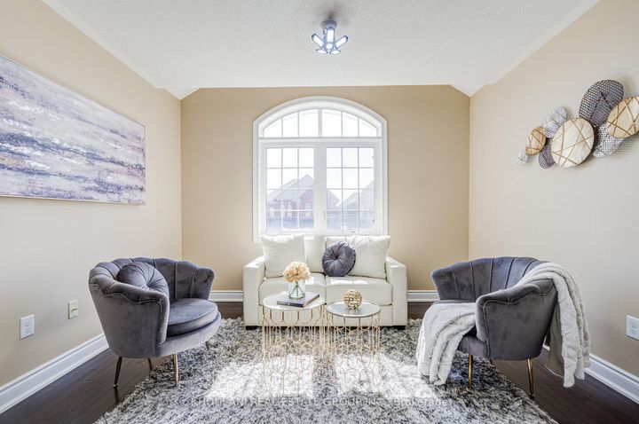 Photo 23 at 13 Brentwick Drive, Credit Valley, Brampton