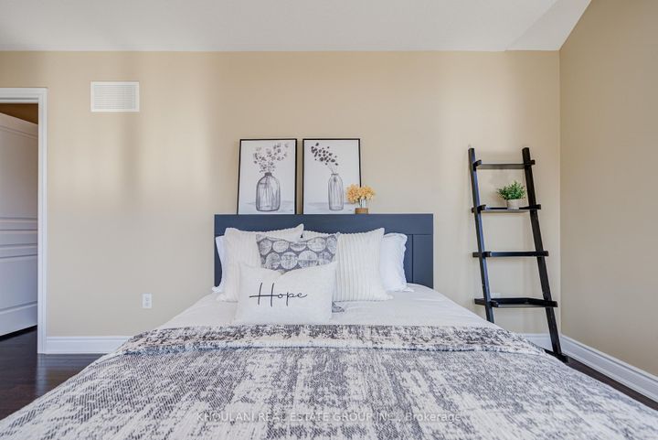 Photo 30 at 13 Brentwick Drive, Credit Valley, Brampton