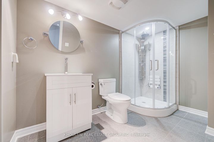 Photo 37 at 13 Brentwick Drive, Credit Valley, Brampton