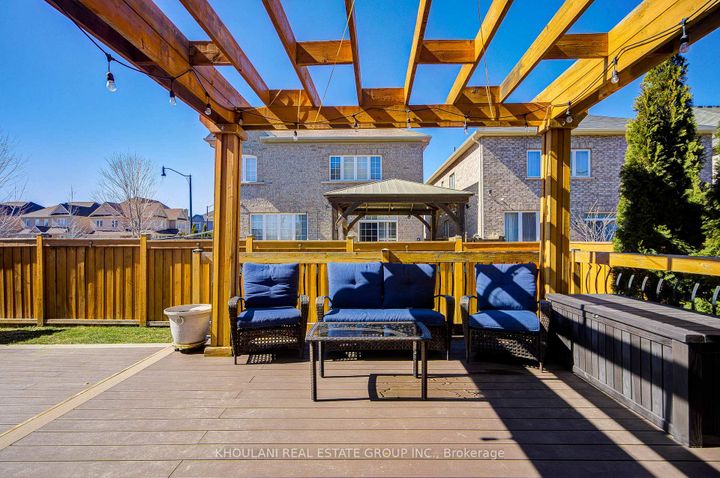 Photo 44 at 13 Brentwick Drive, Credit Valley, Brampton