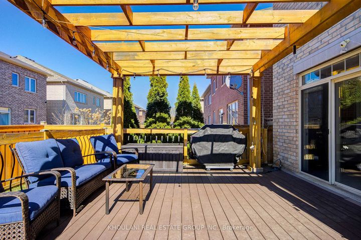 Photo 45 at 13 Brentwick Drive, Credit Valley, Brampton