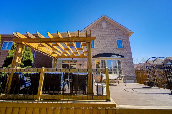 Photo 48 at 13 Brentwick Drive, Credit Valley, Brampton