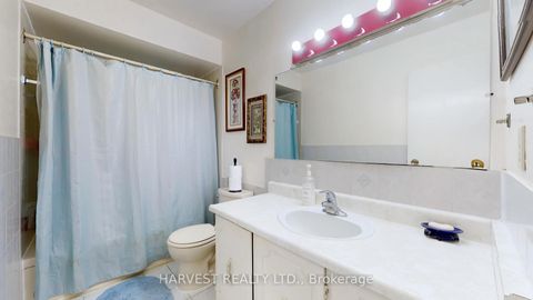 Photo 23 at 40 GREENHEDGES Court, Malvern, Toronto