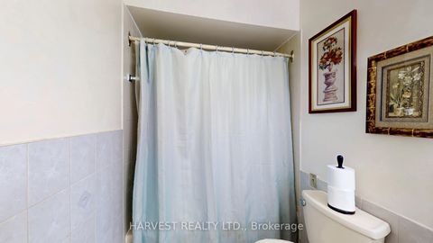 Photo 24 at 40 GREENHEDGES Court, Malvern, Toronto