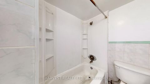 Photo 35 at 40 GREENHEDGES Court, Malvern, Toronto