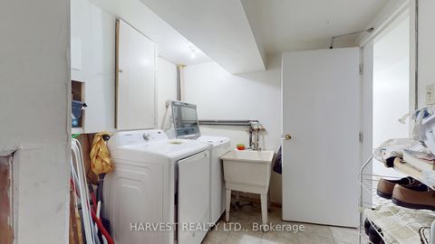 Photo 36 at 40 GREENHEDGES Court, Malvern, Toronto