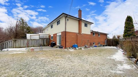 Photo 44 at 40 GREENHEDGES Court, Malvern, Toronto