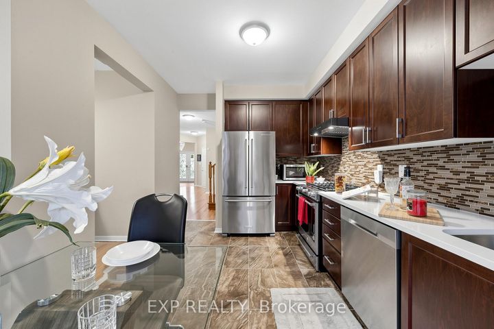 Photo 14 at 101 Cookview Drive, Wellington, Brampton