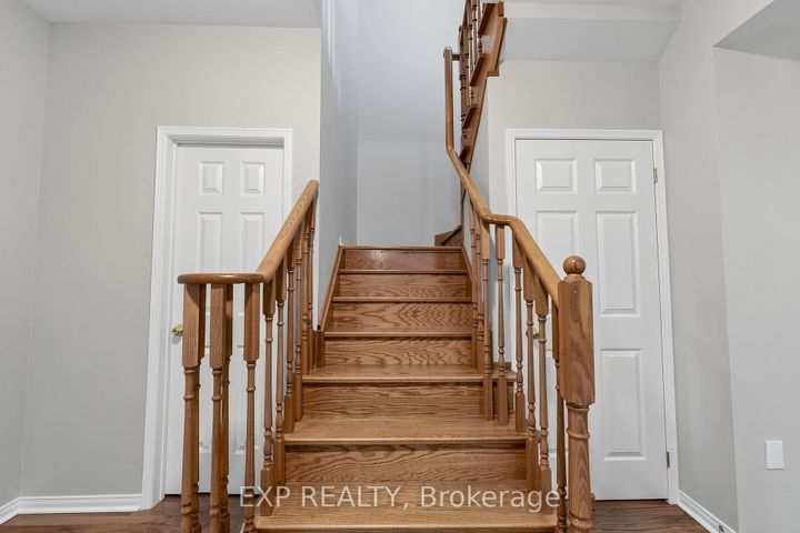 Photo 16 at 101 Cookview Drive, Wellington, Brampton