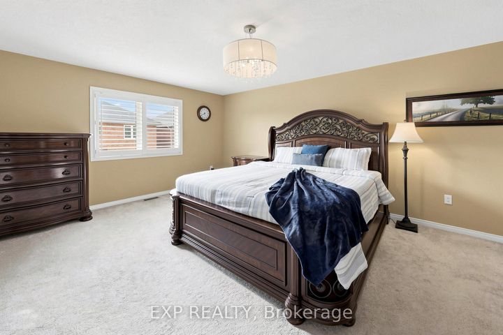 Photo 17 at 101 Cookview Drive, Wellington, Brampton