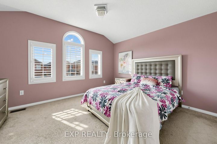 Photo 24 at 101 Cookview Drive, Wellington, Brampton