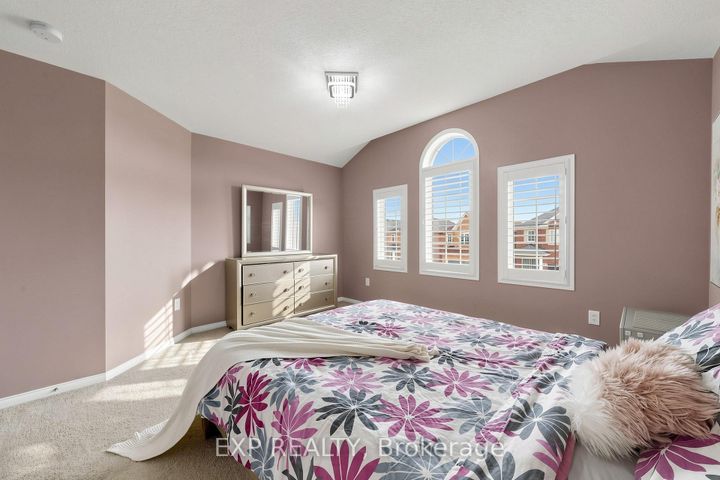 Photo 25 at 101 Cookview Drive, Wellington, Brampton