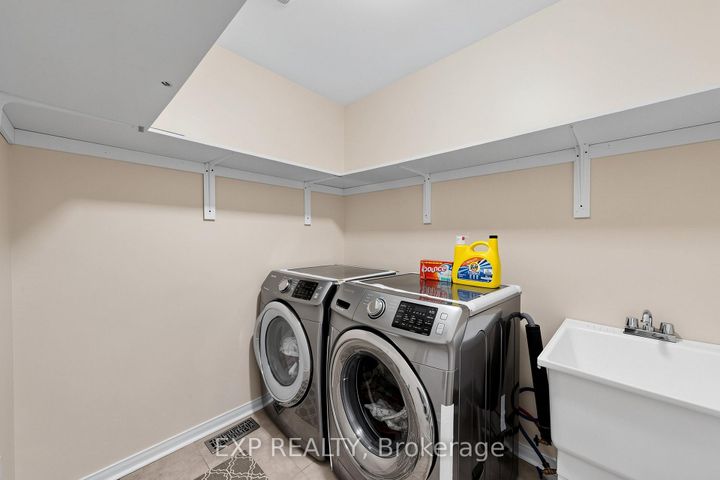 Photo 30 at 101 Cookview Drive, Wellington, Brampton