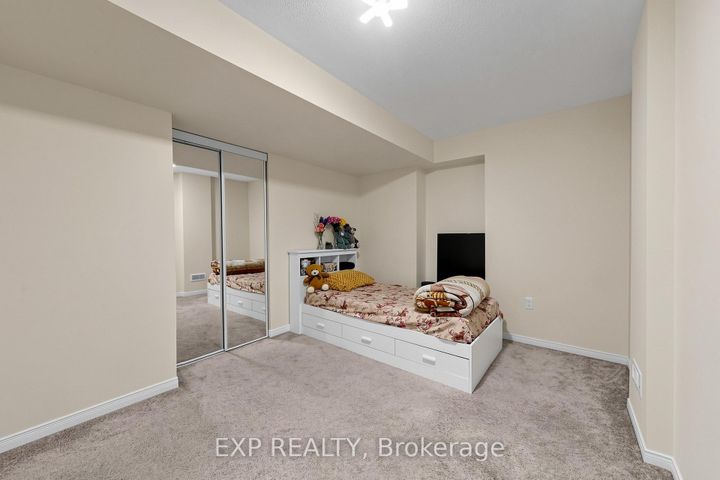 Photo 39 at 101 Cookview Drive, Wellington, Brampton